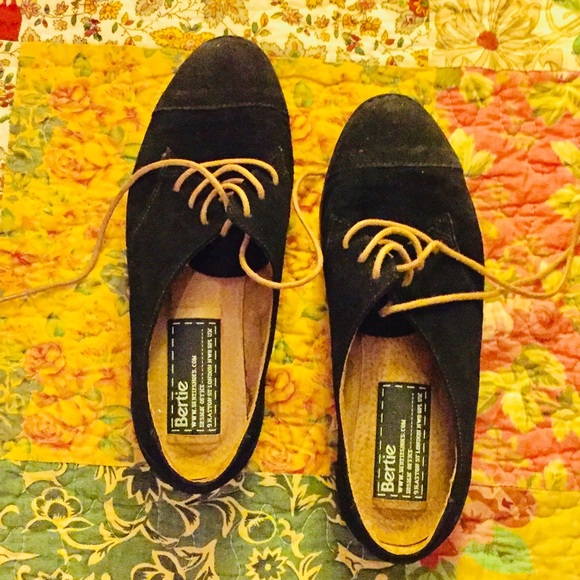 Black suede lace up Oxford shoes - Picture 1 of 4